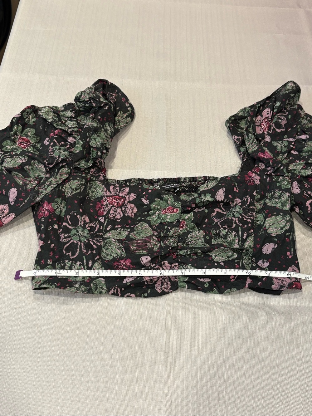 Zara Black Floral Puff-Sleeve Crop Top with Pink & Green Accents #1029 - Picture 6 of 9
